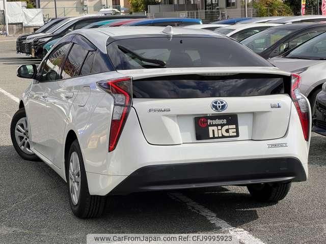 toyota prius 2016 quick_quick_DAA-ZVW50_ZVW50-6041475 image 2