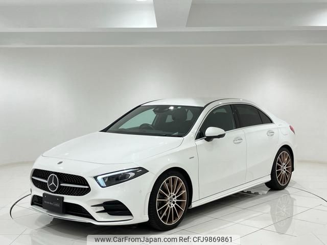 mercedes-benz a-class 2019 quick_quick_5BA-177147M_WDD1771472W015850 image 1