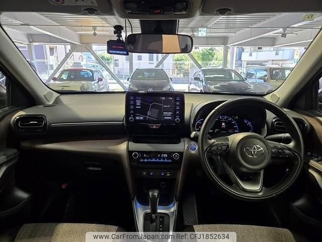 toyota yaris-cross 2021 CFJ1852634 image 2