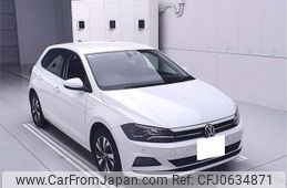 volkswagen polo 2018 -VOLKSWAGEN 【京都 302ﾐ1402】--VW Polo AWCHZ-KU026869---VOLKSWAGEN 【京都 302ﾐ1402】--VW Polo AWCHZ-KU026869-