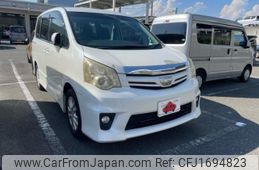 toyota noah 2010 CFJ1694823