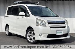 toyota noah 2007 -TOYOTA--Noah DBA-ZRR75W--ZRR75-0011771---TOYOTA--Noah DBA-ZRR75W--ZRR75-0011771-