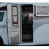 toyota hiace-van 2018 GOO_JP_700100180330250515001 image 3