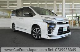 toyota voxy 2019 -TOYOTA--Voxy DBA-ZRR80W--ZRR80-0517092---TOYOTA--Voxy DBA-ZRR80W--ZRR80-0517092-