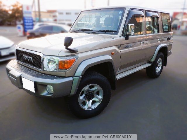 toyota land-cruiser 2015 -TOYOTA--Land Cruiser GRJ76K--1005994---TOYOTA--Land Cruiser GRJ76K--1005994- image 1