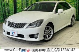 toyota crown 2011 CFJ1836142