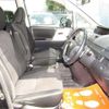 toyota voxy 2010 CFJ1614438 image 14