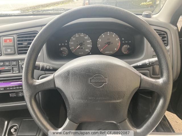 nissan primera 1996 e59eb9a50d138d302c286544ad4ebb7c image 2