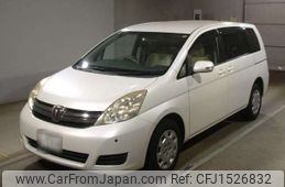 toyota isis 2013 CFJ1526832