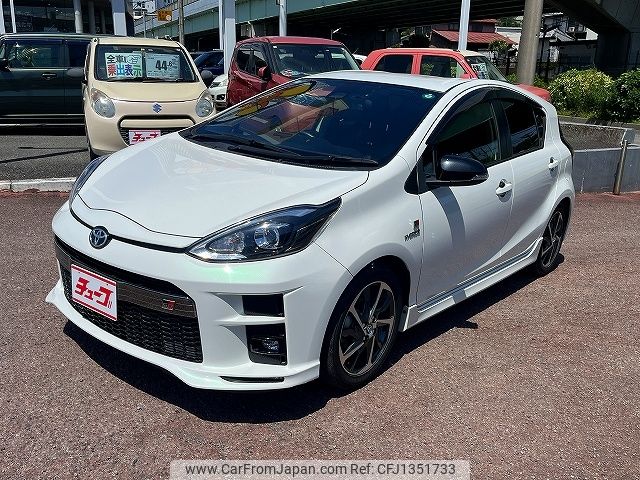 toyota aqua 2018 -TOYOTA--AQUA DAA-NHP10--NHP10-6703455---TOYOTA--AQUA DAA-NHP10--NHP10-6703455- image 1