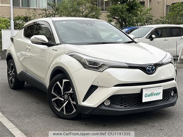 toyota c-hr 2017 -TOYOTA--C-HR DAA-ZYX10--ZYX10-2067390---TOYOTA--C-HR DAA-ZYX10--ZYX10-2067390- image 1