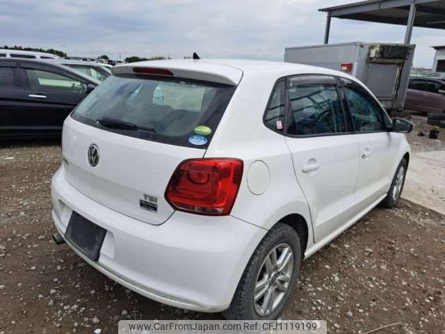 volkswagen polo 2013 -VOLKSWAGEN--VW Polo DBA-6RCBZ--WVWZZZ6RZDU016904---VOLKSWAGEN--VW Polo DBA-6RCBZ--WVWZZZ6RZDU016904- image 2