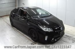toyota prius 2014 -TOYOTA--Prius ZVW30-1830748---TOYOTA--Prius ZVW30-1830748-