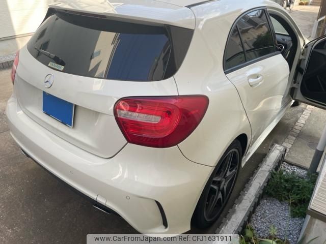 mercedes-benz a-class 2013 CFJ1631911 image 2