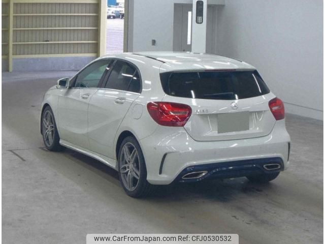 mercedes-benz a-class 2016 quick_quick_DBA-176042_WDD1760422V124643 image 2