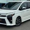 toyota voxy 2018 CFJ1675559 image 1