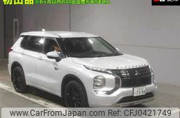 mitsubishi outlander-phev 2022 -MITSUBISHI 【大阪 303ﾋ7394】--Outlander PHEV GN0W-0107014---MITSUBISHI 【大阪 303ﾋ7394】--Outlander PHEV GN0W-0107014-