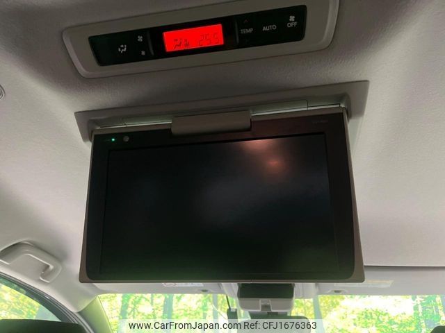 toyota voxy 2017 CFJ1676363 image 2
