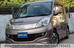 mitsubishi delica-d2 2012 CFJ1745435