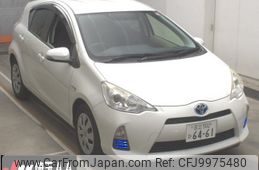 toyota aqua 2012 -TOYOTA 【足立 502ﾋ6461】--AQUA NHP10-6122633---TOYOTA 【足立 502ﾋ6461】--AQUA NHP10-6122633-