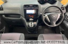 nissan serena 2011 TE1070