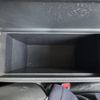 toyota prius 2018 276 image 33