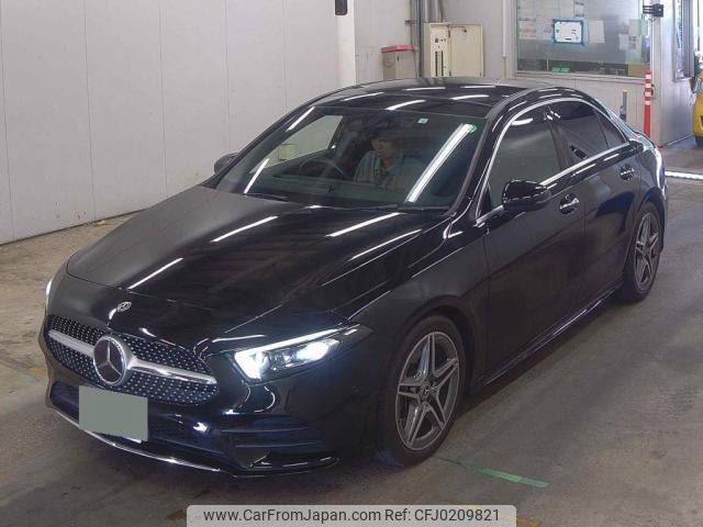 mercedes-benz a-class 2020 quick_quick_5BA-177147M_WDD1771472W014536 image 2