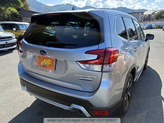 subaru forester 2022 CFJ1530927 image 2