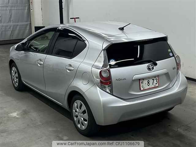 toyota aqua 2014 -TOYOTA--AQUA NHP10-6326404---TOYOTA--AQUA NHP10-6326404- image 2