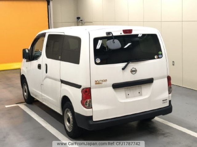 nissan nv200-vanette 2015 CFJ1787742 image 2