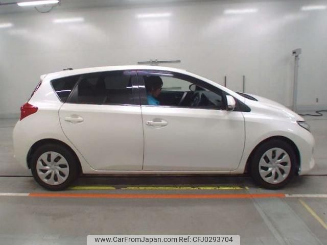 toyota auris 2013 quick_quick_DBA-ZRE186H_ZRE186-6004030 image 2