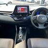 toyota c-hr 2018 -TOYOTA--C-HR DAA-ZYX10--ZYX10-2105867---TOYOTA--C-HR DAA-ZYX10--ZYX10-2105867- image 2