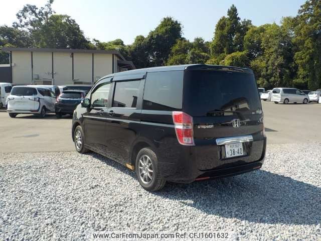 honda stepwagon 2012 CFJ1601632 image 2