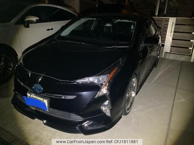 toyota prius 2017 CFJ1811881 image 1