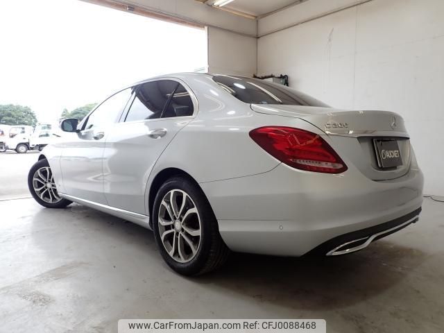 mercedes-benz c-class 2016 quick_quick_RBA-205042C_WDD2050422R131724 image 2