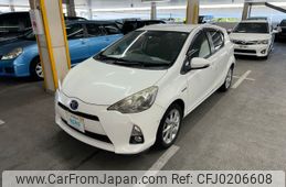 toyota aqua 2012 AF-NHP10-6025913