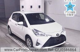 toyota vitz 2020 -TOYOTA--Vitz KSP130-4030587---TOYOTA--Vitz KSP130-4030587-