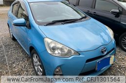 toyota aqua 2012 -TOYOTA--AQUA DAA-NHP10--NHP10-2087624---TOYOTA--AQUA DAA-NHP10--NHP10-2087624-