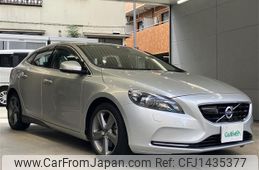 volvo v40 2013 -VOLVO--Volvo V40 DBA-MB4164T--YV1MV485BE2085185---VOLVO--Volvo V40 DBA-MB4164T--YV1MV485BE2085185-