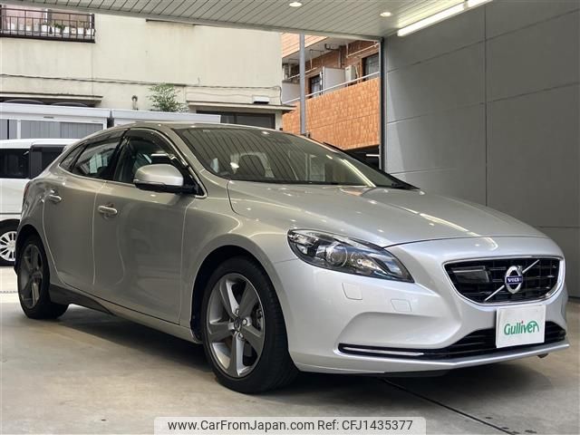 volvo v40 2013 -VOLVO--Volvo V40 DBA-MB4164T--YV1MV485BE2085185---VOLVO--Volvo V40 DBA-MB4164T--YV1MV485BE2085185- image 1