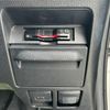 toyota esquire 2019 CARSENSOR_JP_AU6389018998 image 21
