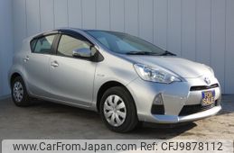 toyota aqua 2012 -TOYOTA--AQUA DAA-NHP10--NHP10-6108037---TOYOTA--AQUA DAA-NHP10--NHP10-6108037-