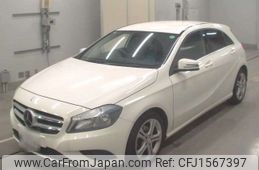 mercedes-benz a-class 2013 CFJ1567397