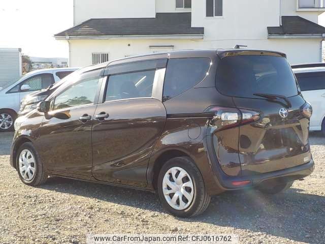 toyota sienta 2017 -TOYOTA--Sienta DBA-NSP170G--NSP170-7138695---TOYOTA--Sienta DBA-NSP170G--NSP170-7138695- image 2