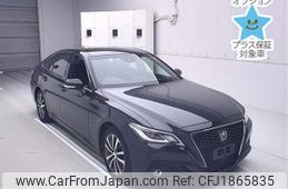 toyota crown 2018 CFJ1865835