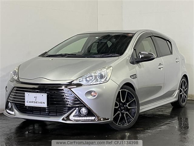 toyota aqua 2014 -TOYOTA--AQUA DAA-NHP10--NHP10-2329042---TOYOTA--AQUA DAA-NHP10--NHP10-2329042- image 1
