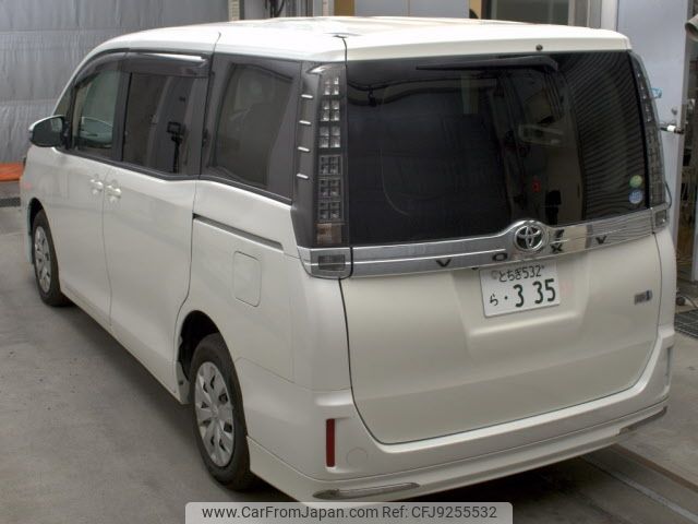 toyota voxy 2014 CFJ9255532 image 2