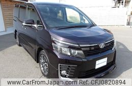 toyota voxy 2014 GOO_JP_700070659730250303001