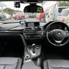 bmw 3-series 2013 -BMW--BMW 3 Series LDA-3D20--WBA3K32060F788122---BMW--BMW 3 Series LDA-3D20--WBA3K32060F788122- image 2