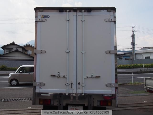 isuzu elf-truck 2010 CFJ1600103 image 2